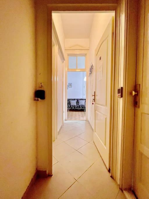 11# Sunflower Cozy Apartment بودابست المظهر الخارجي الصورة